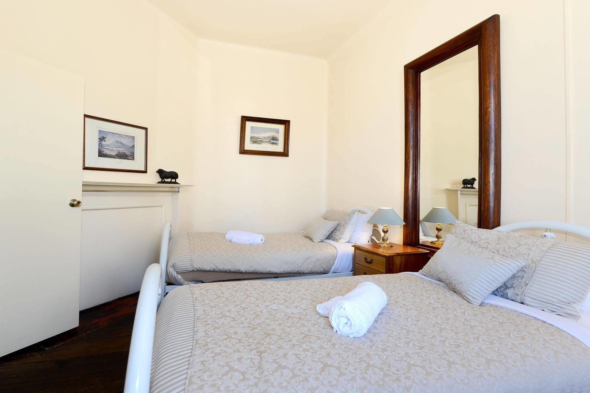 Edinburgh Gallery Bed & Breakfast Hobart Zewnętrze zdjęcie